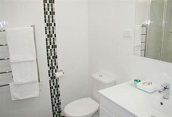 Merivale Motel - Coogee Beach Accommodation 3