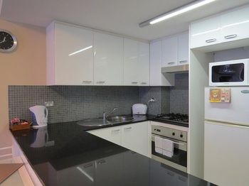 Waldorf Randwick Serviced Apartments - Coogee Beach Accommodation 8