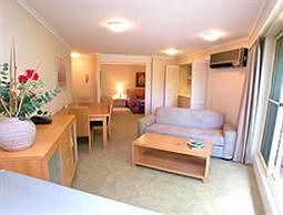 Waldorf Wahroonga Residential - Coogee Beach Accommodation 0