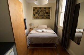 Cambridge Lodge - Hostel/Backpacker - Coogee Beach Accommodation 16