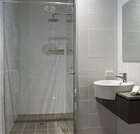 The Huskisson - Coogee Beach Accommodation