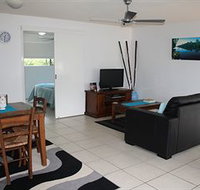 Noosa River Retreat - Coogee Beach Accommodation