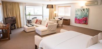 Bannisters By The Sea - Coogee Beach Accommodation 6