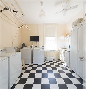 Admiral Collingwood Lodge - Coogee Beach Accommodation 25