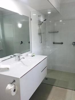 South Pacific Resort & Spa Noosa - Coogee Beach Accommodation 38
