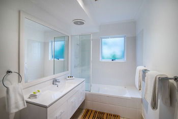 South Pacific Resort & Spa Noosa - Coogee Beach Accommodation 87