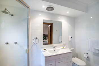 South Pacific Resort & Spa Noosa - Coogee Beach Accommodation 89