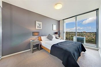 Wyndel Apartments - Harbour Watch - Coogee Beach Accommodation 13