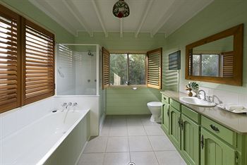 Glass House Mountains Ecolodge - Coogee Beach Accommodation 21