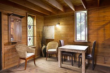 Glass House Mountains Ecolodge - Coogee Beach Accommodation 11