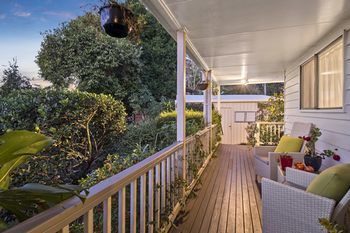 Eden Lodge - Coogee Beach Accommodation 2