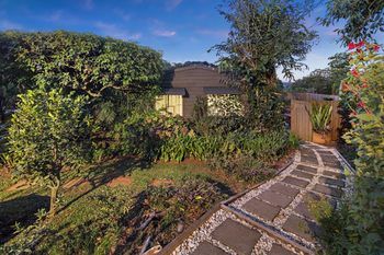 Eden Lodge - Coogee Beach Accommodation 18