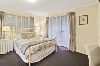 Eden Lodge - Coogee Beach Accommodation 20