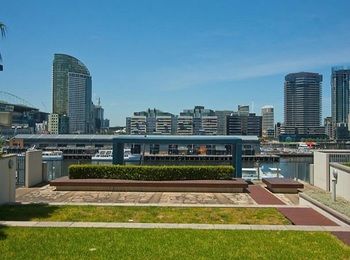 Accent Accommodation At Docklands Melbourne - Coogee Beach Accommodation 1