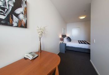 Accent Accommodation At Docklands Melbourne - Coogee Beach Accommodation 16