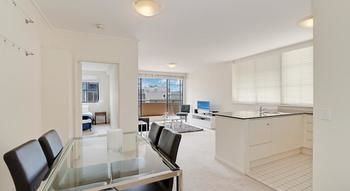 Wyndel Apartments - Apex - Coogee Beach Accommodation 8