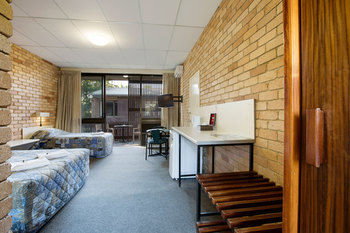 Villa Noosa Hotel - Coogee Beach Accommodation 1