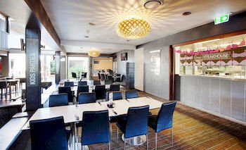 Villa Noosa Hotel - Coogee Beach Accommodation 30