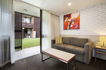 Villa Noosa Hotel - Coogee Beach Accommodation 37