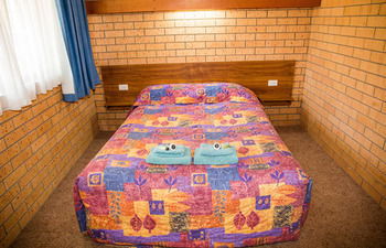 Tumut Valley Motel - Coogee Beach Accommodation 8