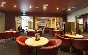 Brown Jug Inn Hotel - Coogee Beach Accommodation 10