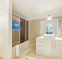 43 Cooran Court - Coogee Beach Accommodation