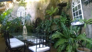 Linley House Bed & Breakfast - Coogee Beach Accommodation 11