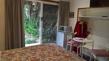 Linley House Bed & Breakfast - Coogee Beach Accommodation 23