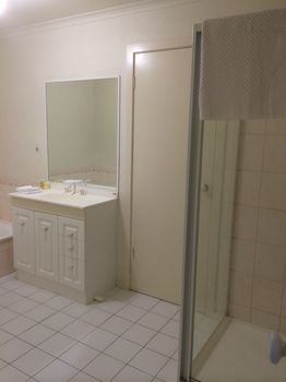Australian Home Away Ringwood @ Bardia - Coogee Beach Accommodation 0