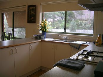Australian Home Away Ringwood @ Bardia - Coogee Beach Accommodation 25