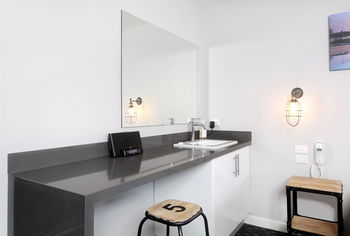Merewether Motel - Coogee Beach Accommodation 17