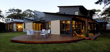 By The Beach B&B And Apartments - Coogee Beach Accommodation 18