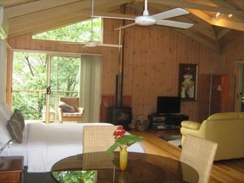 Belle's At Montville - Coogee Beach Accommodation 10