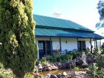 Lochinvar House B&B - Coogee Beach Accommodation 4