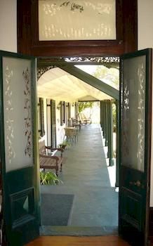 Lochinvar House B&B - Coogee Beach Accommodation 5
