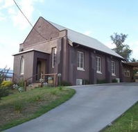 Church House BampB Gundagai - Coogee Beach Accommodation
