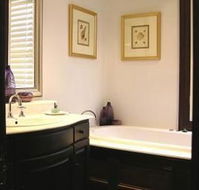 Bishopaposs Court Estate Boutique Hotel - Coogee Beach Accommodation