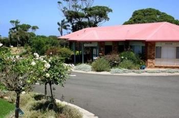 Kings Point Retreat - Coogee Beach Accommodation 0