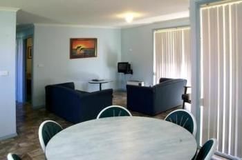 Kings Point Retreat - Coogee Beach Accommodation 10