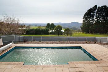 Seclusions Blue Mountains - Coogee Beach Accommodation 9