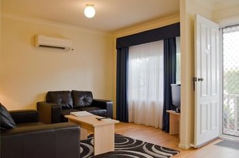Baybrook Motor Inn & Apartments - Coogee Beach Accommodation 24