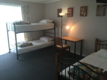 Ulladulla Harbour Motel - Coogee Beach Accommodation 48
