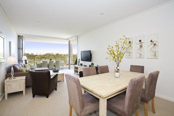 White Shells Luxury Apartments - Coogee Beach Accommodation 4