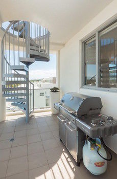 White Shells Luxury Apartments - Coogee Beach Accommodation 33