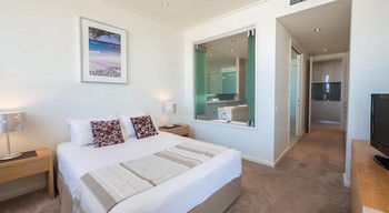 White Shells Luxury Apartments - Coogee Beach Accommodation 49