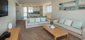 White Shells Luxury Apartments - Coogee Beach Accommodation 64