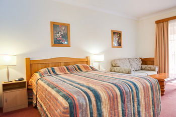 Forresters Beach Resort - Coogee Beach Accommodation 2