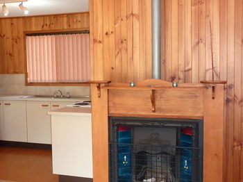 Hunter Hideaway Cottages - Coogee Beach Accommodation 5