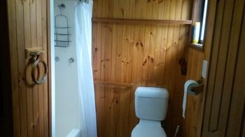 Hunter Hideaway Cottages - Coogee Beach Accommodation 6