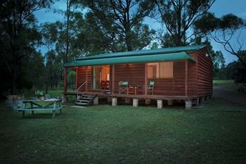 Hunter Hideaway Cottages - Coogee Beach Accommodation 12